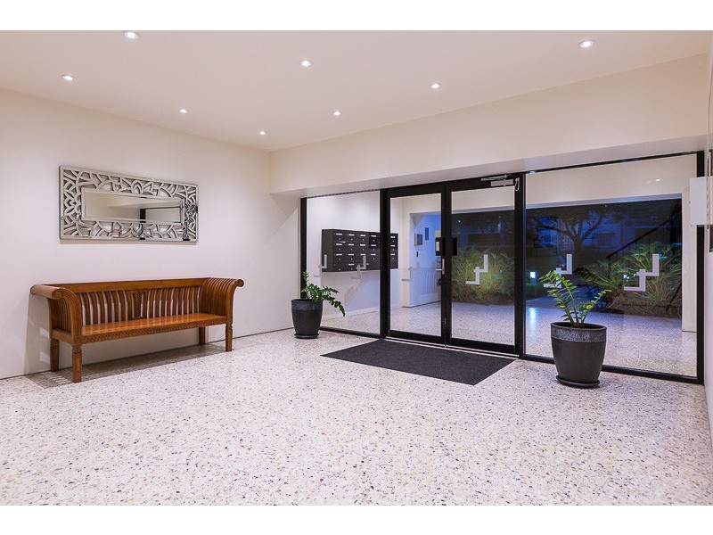 14/136 Macquarie Street, St Lucia QLD 4067