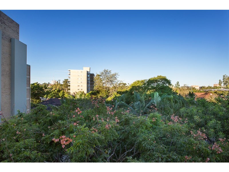 14/136 Macquarie Street, St Lucia QLD 4067
