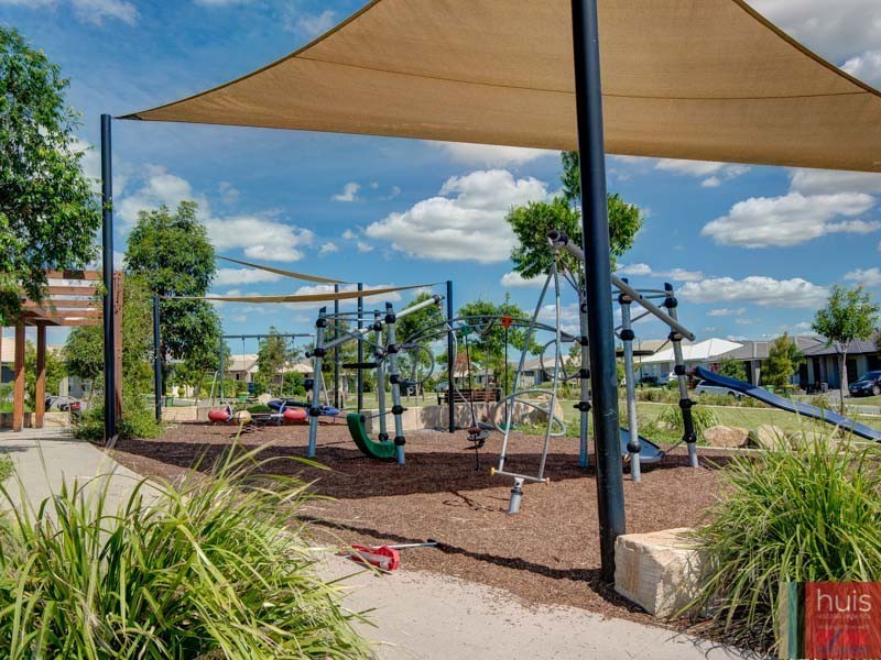 28 Cowen Tce, North Lakes QLD 4509