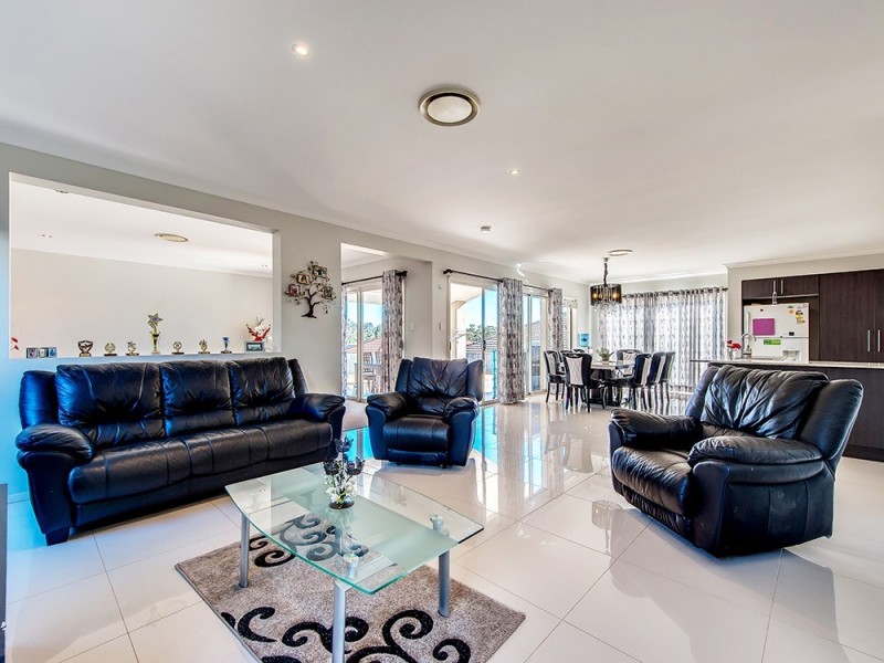 114 Cloverdale Road, Doolandella QLD 4077