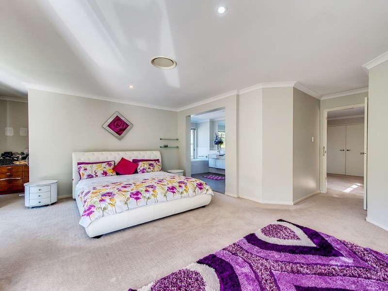 114 Cloverdale Road, Doolandella QLD 4077