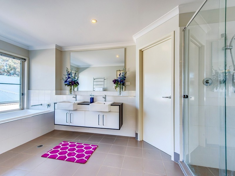 114 Cloverdale Road, Doolandella QLD 4077