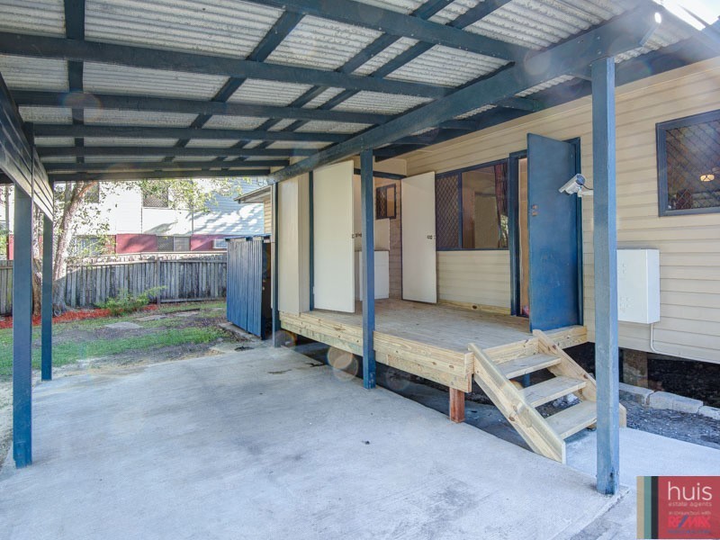 10 Elkhorn St, Woodridge QLD 4114