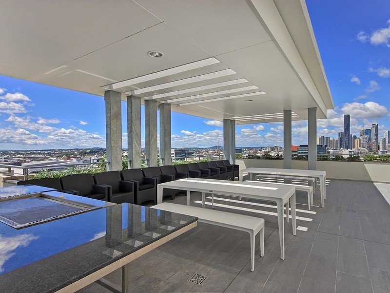 2076/16 Hamilton Place, Bowen Hills QLD 4006