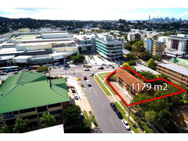 52 Station Road, Indooroopilly QLD 4068