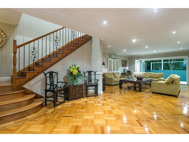 70 Glenlyon Drive, Ashgrove QLD 4060