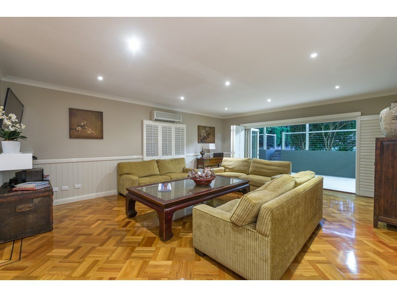 70 Glenlyon Drive, Ashgrove QLD 4060
