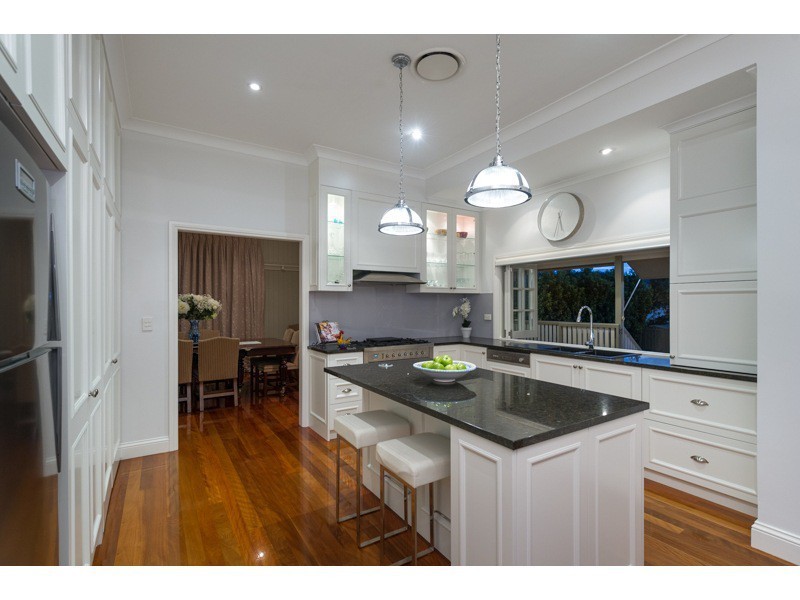 70 Glenlyon Drive, Ashgrove QLD 4060