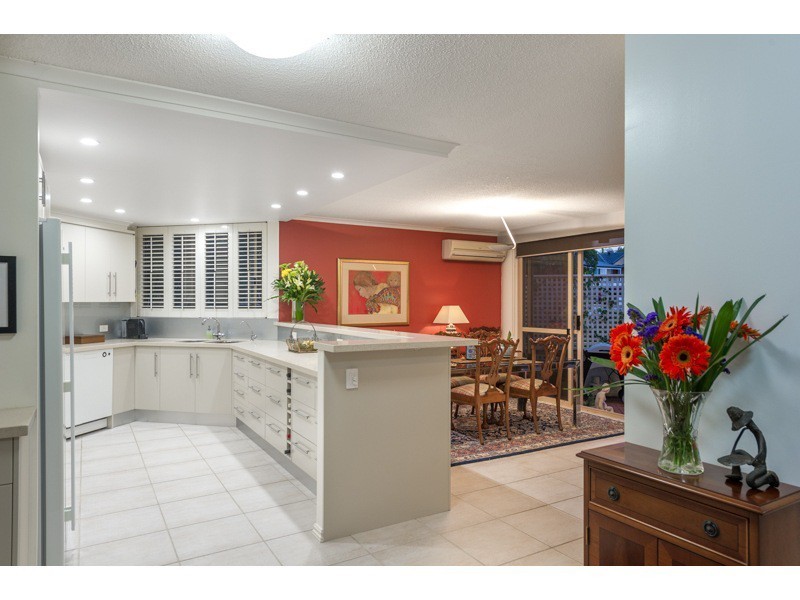 13/32 Tipuana Place, Bardon QLD 4065