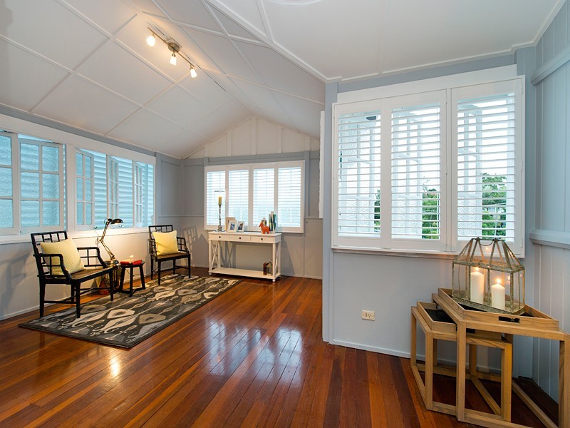 12 Roy Street, Ashgrove QLD 4060