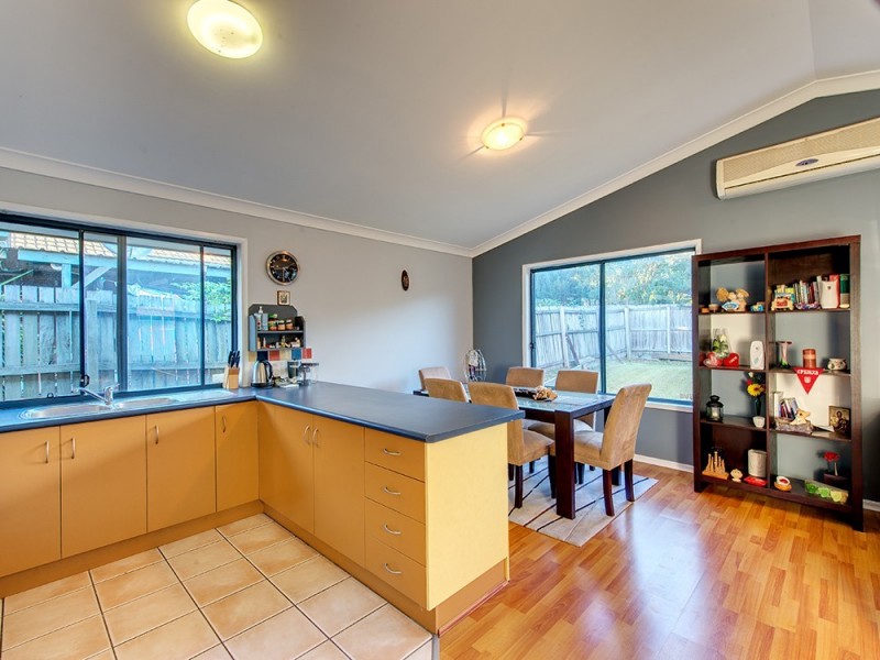 19 Kurrajong Street, Durack QLD 4077