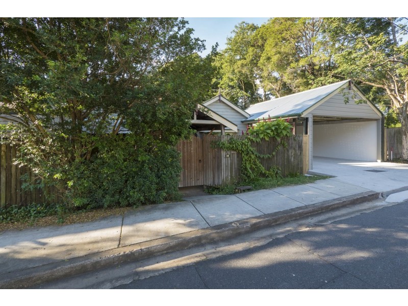 38 Cunningham Street, Taringa QLD 4068