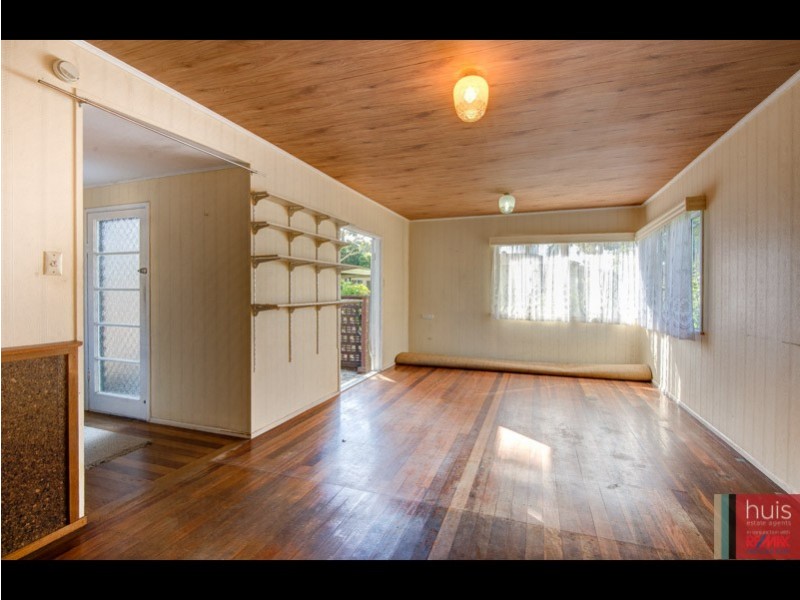 15 Herswell Avenue, Wynnum West QLD 4178