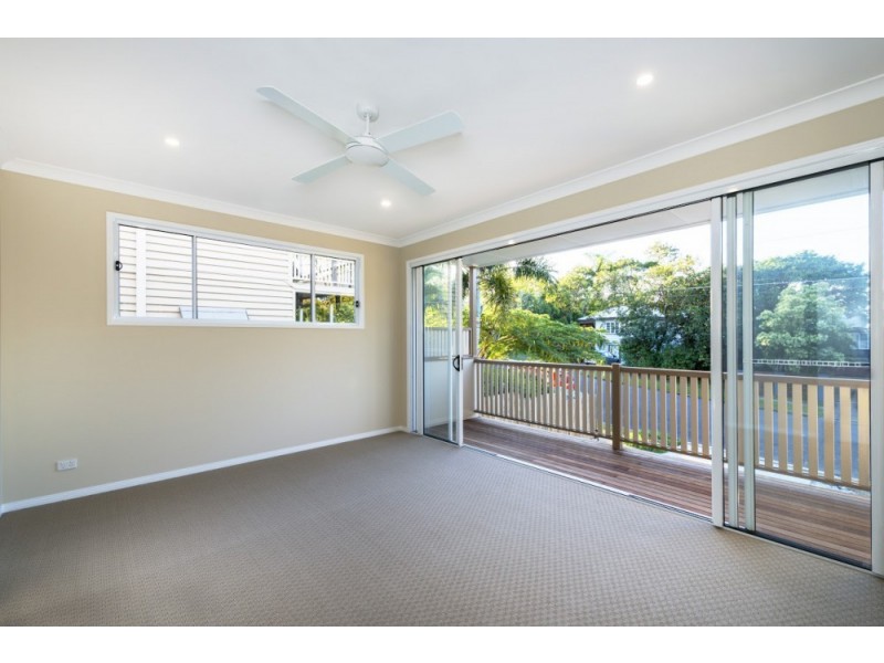 42 Alexandra Street, Bardon QLD 4065