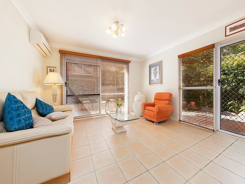 6-67 Brookfield Road, Kenmore QLD 4069