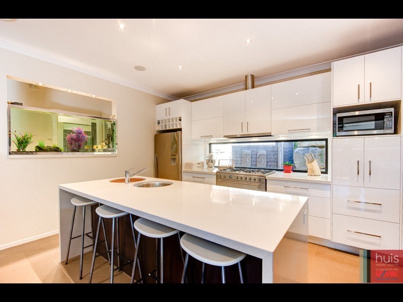 56 Balgowlah Street, Wakerley QLD 4154