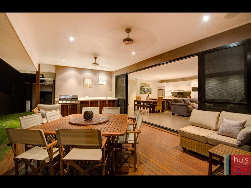 56 Balgowlah Street, Wakerley QLD 4154
