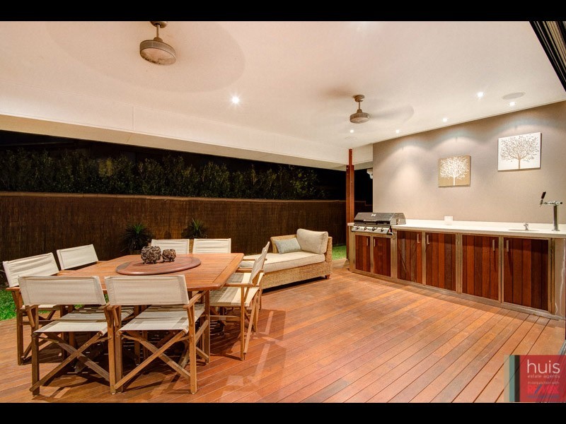 56 Balgowlah Street, Wakerley QLD 4154