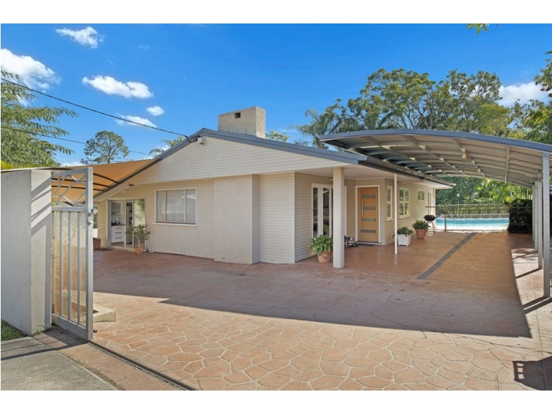 99 Jerrang Street, Indooroopilly QLD 4068