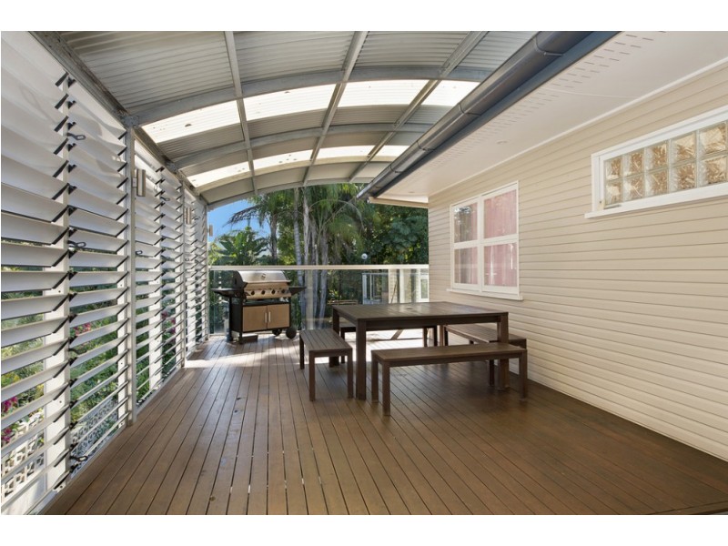 99 Jerrang Street, Indooroopilly QLD 4068