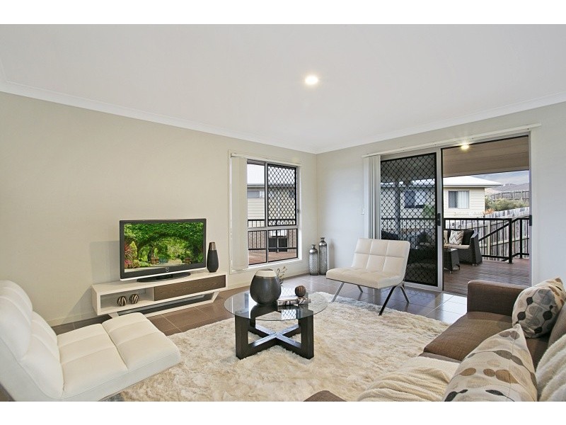 85 Dry Dock Circuit, Springfield Lakes QLD 4300