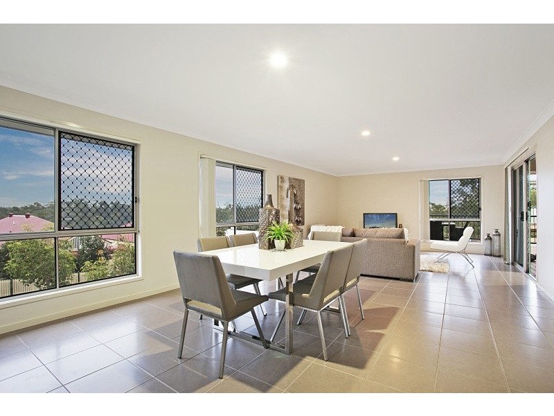 85 Dry Dock Circuit, Springfield Lakes QLD 4300