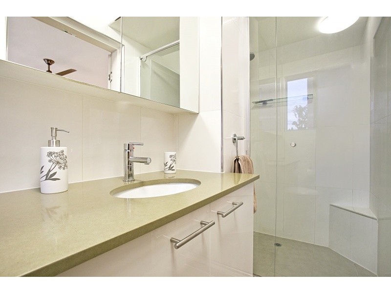 13/12 Bryce Street, St Lucia QLD 4067