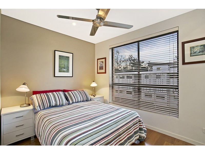 13/12 Bryce Street, St Lucia QLD 4067