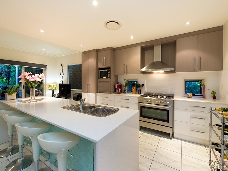 64 Lorward Avenue, Bardon QLD 4065