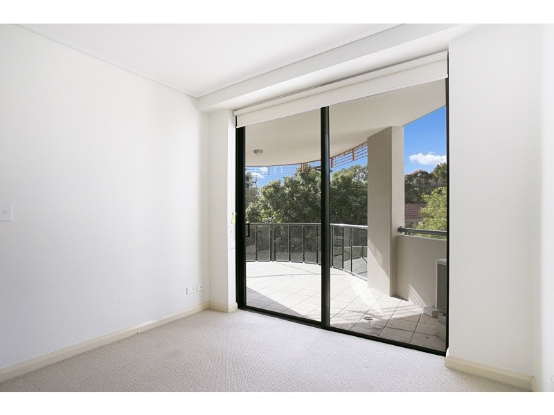 124/7 Land Street, Toowong QLD 4066