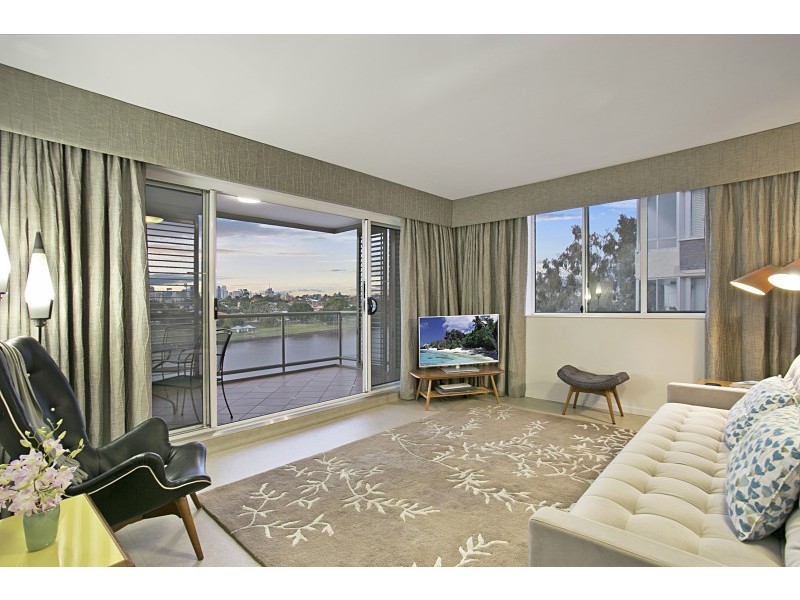 12/32 Sandford Street, St Lucia QLD 4067