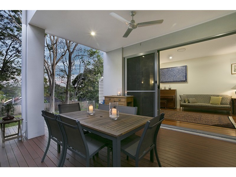 44 Chapman Street, Chapel Hill QLD 4069