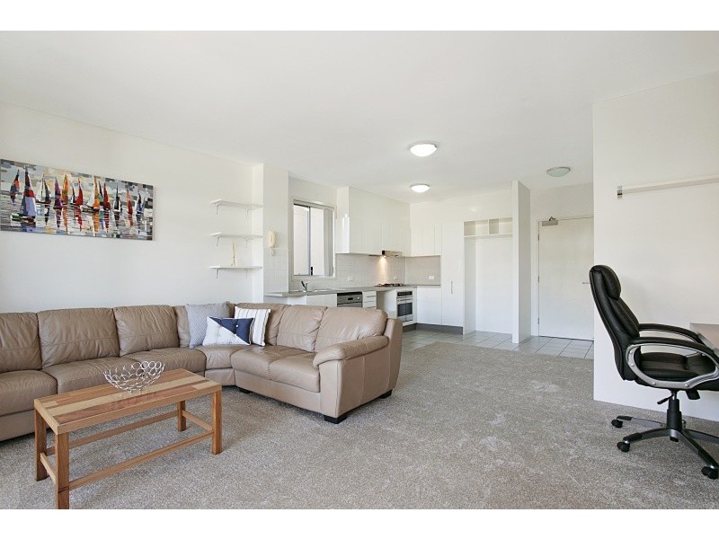 55/2 Campbell Street, Toowong QLD 4066