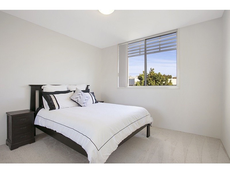 55/2 Campbell Street, Toowong QLD 4066