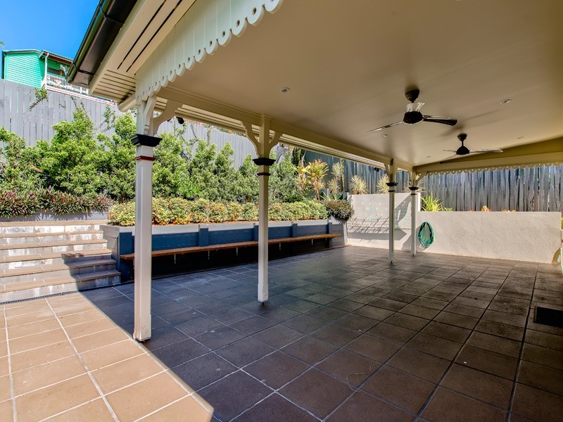 10 Drynan Street, Paddington QLD 4064