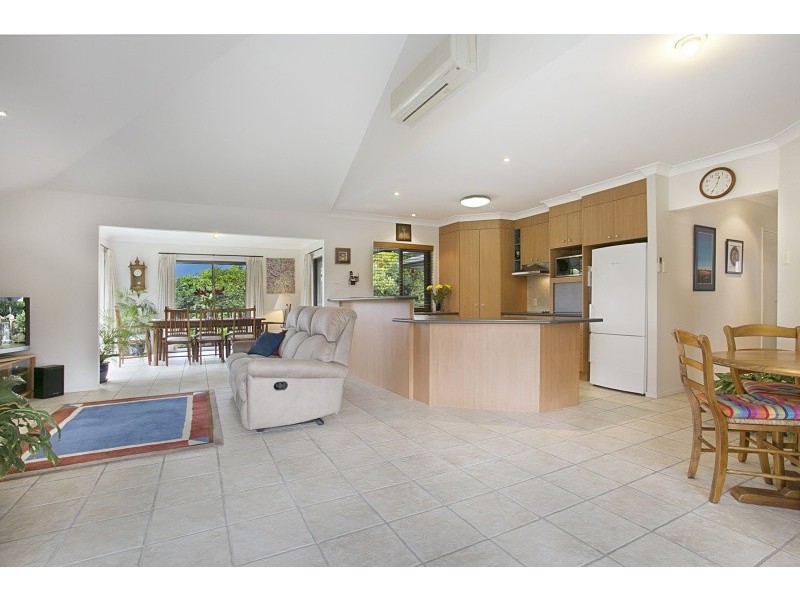 4 Colthouse Place, Sinnamon Park QLD 4073