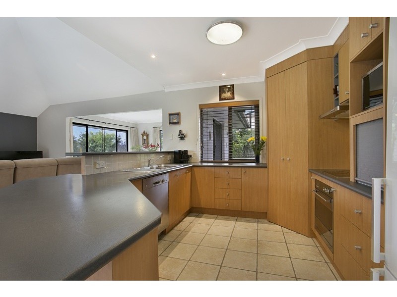 4 Colthouse Place, Sinnamon Park QLD 4073