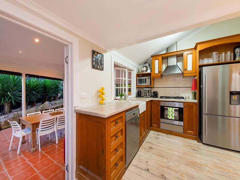 33 Killawarra Road, Ashgrove QLD 4060