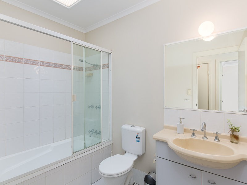 12/139 Lytton Road, East Brisbane QLD 4169