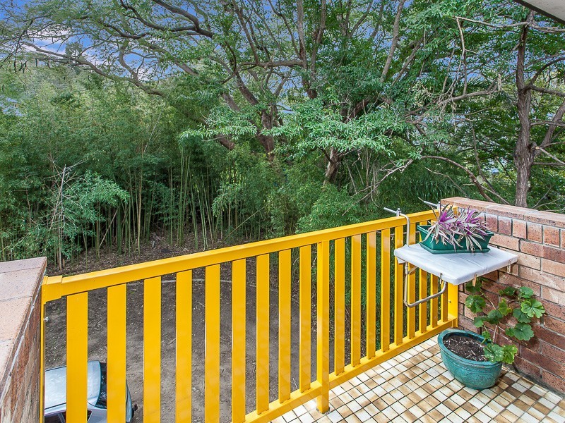 8/23 Waverley Road, Taringa QLD 4068