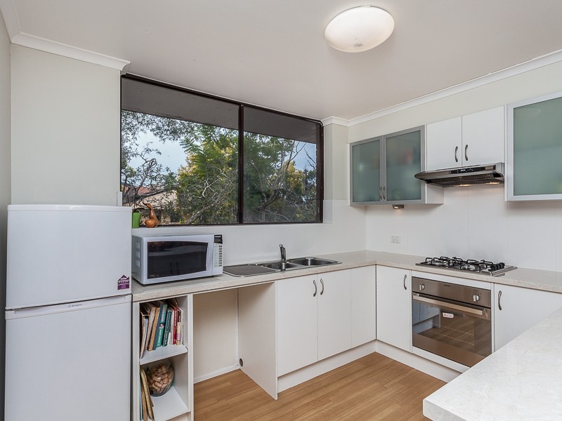 8/23 Waverley Road, Taringa QLD 4068