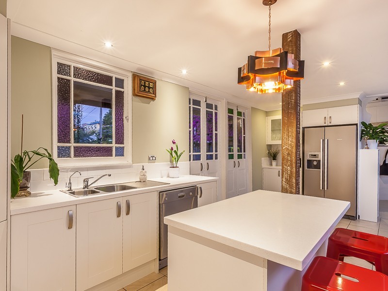 1 Windsor Road, Red Hill QLD 4059