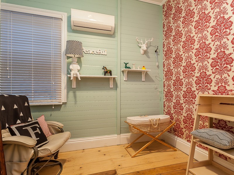 1 Windsor Road, Red Hill QLD 4059