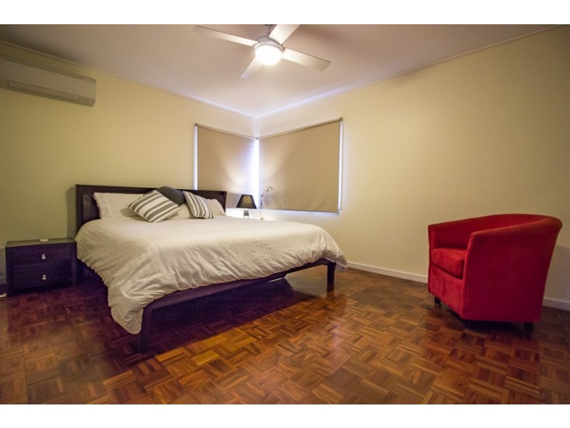 9 Jedburgh Street, Kenmore QLD 4069