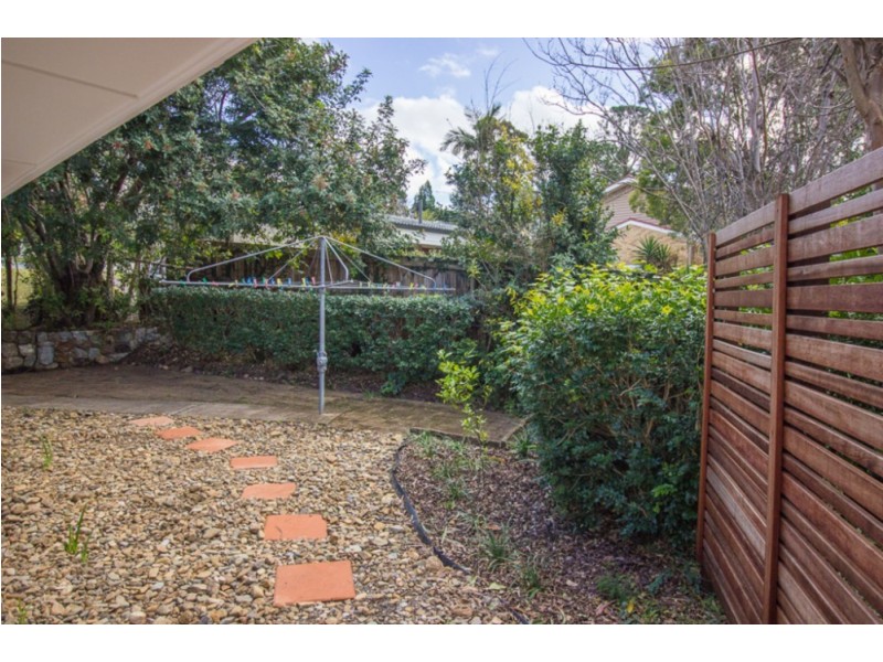 9 Jedburgh Street, Kenmore QLD 4069