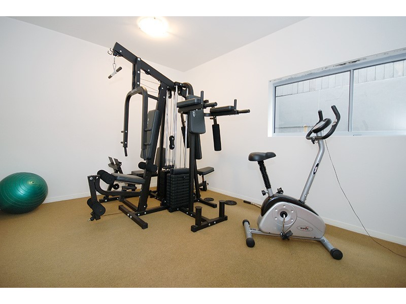 4/36 Holland Street, Toowong QLD 4066