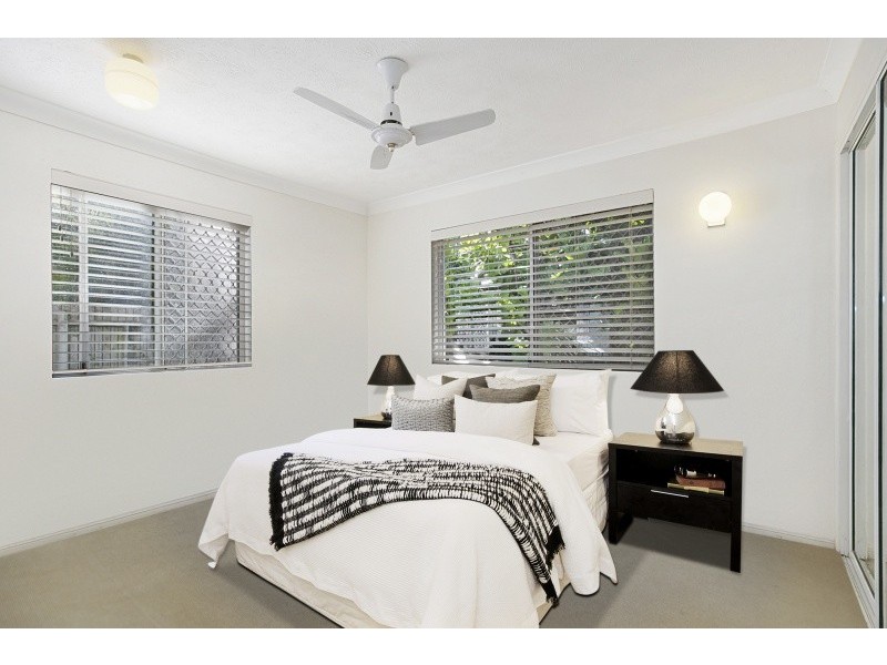 1/71 Warren Street, St Lucia QLD 4067