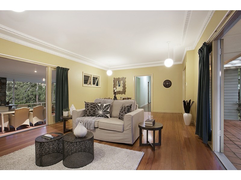 160 Kenmore Rd, Fig Tree Pocket QLD 4069