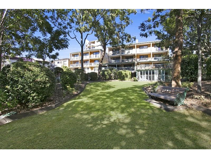 13/12 Patrick Lane, Toowong QLD 4066