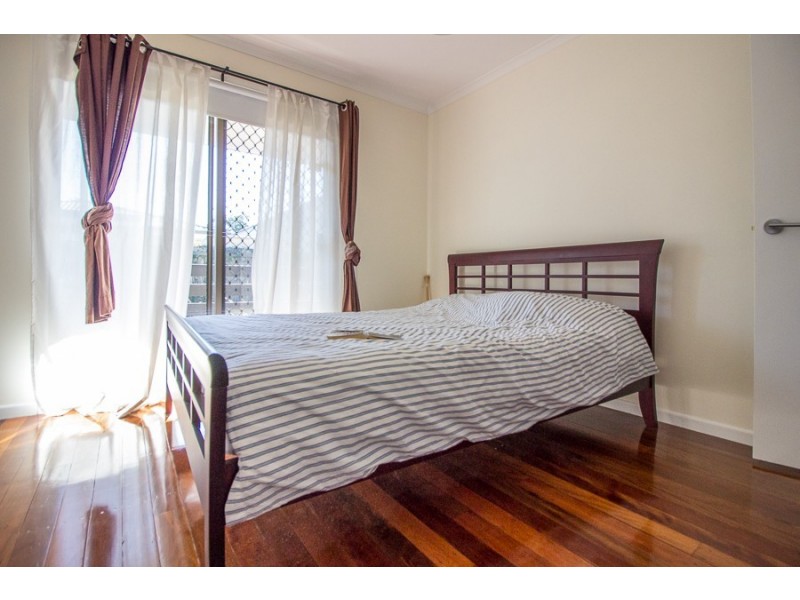 38 Euree Street, Kenmore QLD 4069